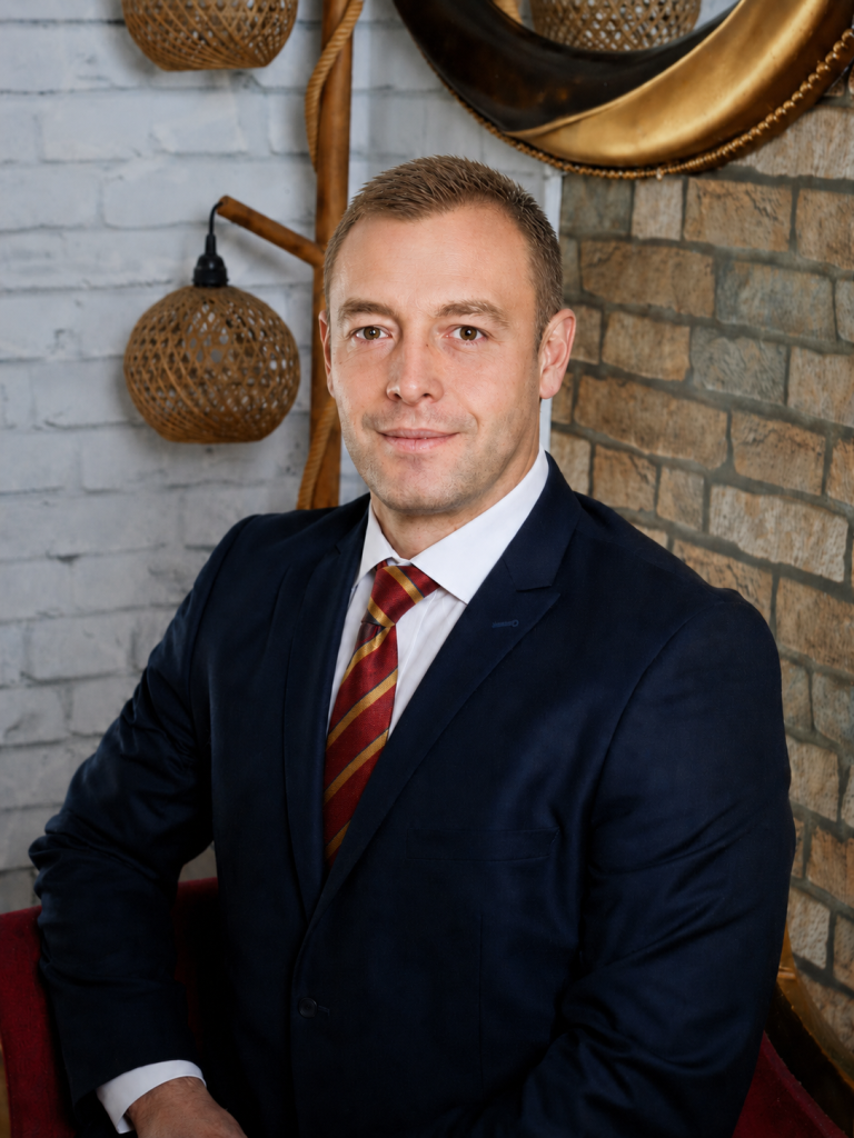 GÖKMEN UZMAYA