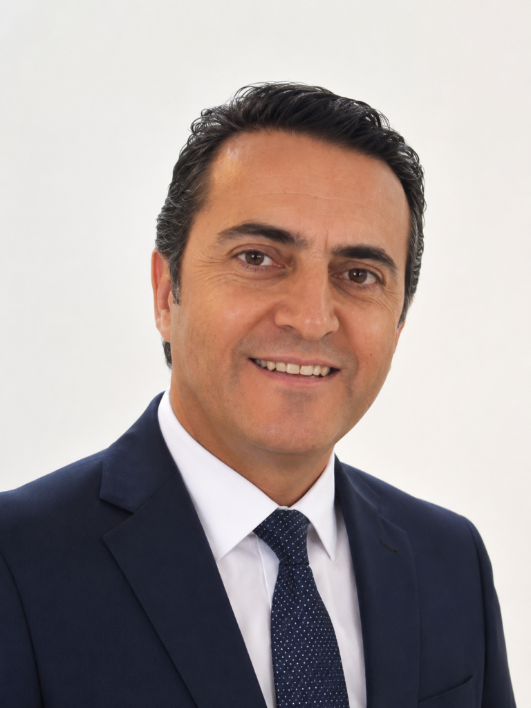 UĞUR İÇLEK